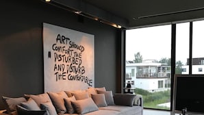 4 bedrooms, free WiFi