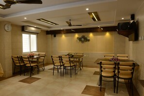 Restaurant - Hotel STM Palace (Coimbatore)
