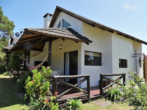 Bungalow Familial, 2 chambres, vue piscine | Terrasse/Patio