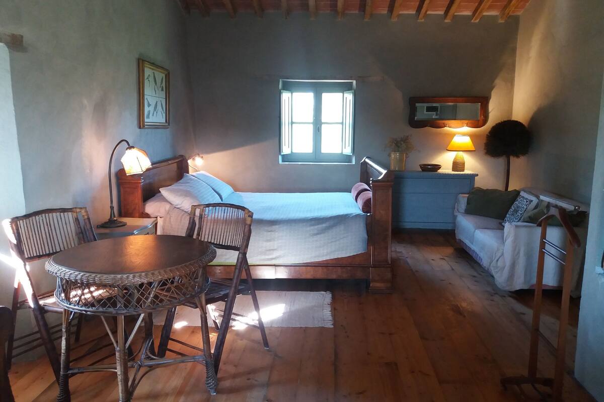 Individually furnished, free cots/infant beds, rollaway beds, free WiFi