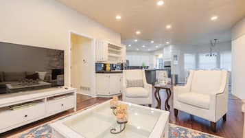 Smart TV, fireplace, DVD player, ping pong