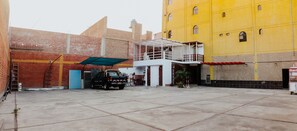 Aparcamiento sin asistencia gratuito