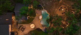 Private Studio | Pool + Spa + Tranquil Escape