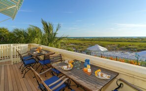 Outdoor dining - Villa Marisol: Beachfront, Mediterranean style, w/terrace, pool, hot tub! (Anna Maria)