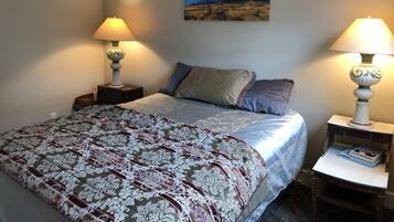 2 Schlafzimmer, Bügeleisen/Bügelbrett, WLAN, Bettwäsche