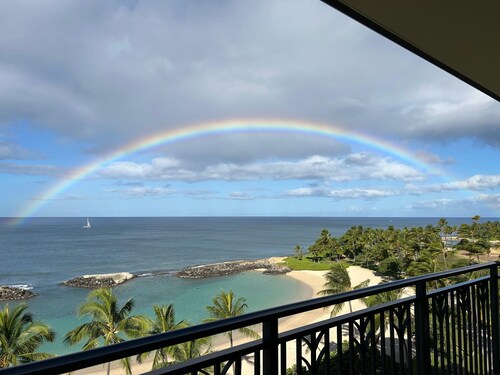 Ko Olina Beach Villas - Beachfront - Beach Tower 709