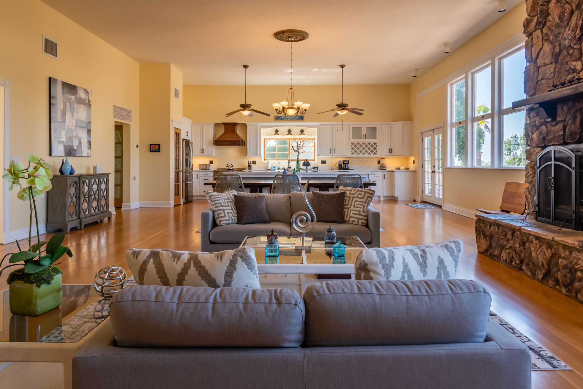 Smart TV, fireplace, foosball