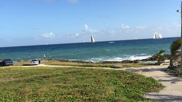 Vista a la playa o el mar