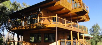 Trout Creek Lodge on the water