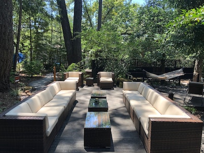 Wine Country Redwood Estate in the Heart of Wine Country