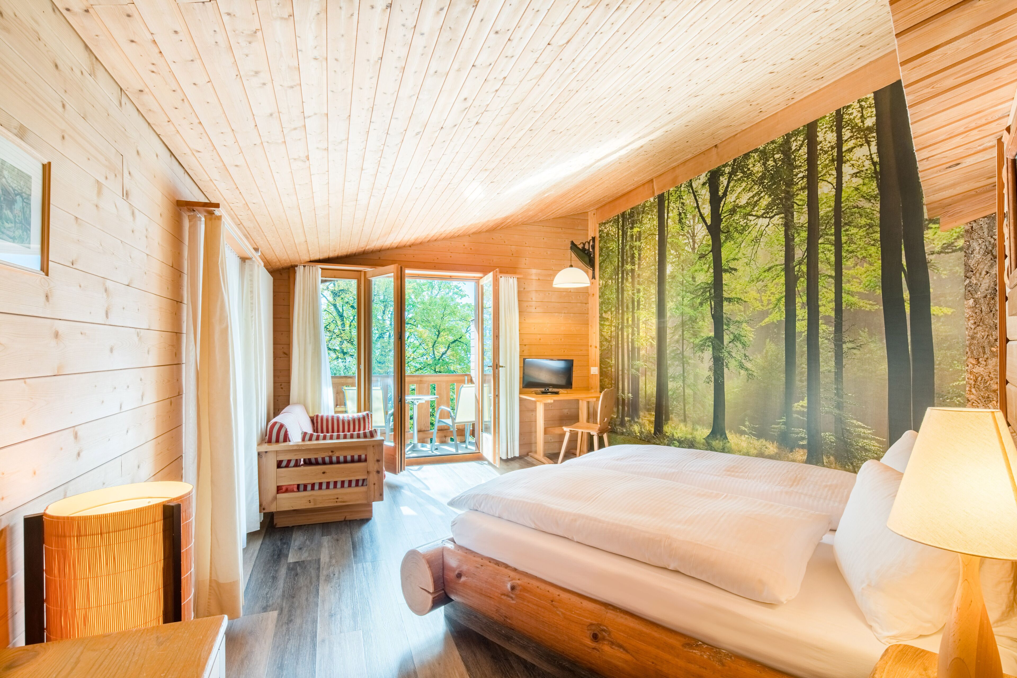 premium twin room, hot tub, lake view | free wifi, bed sheets