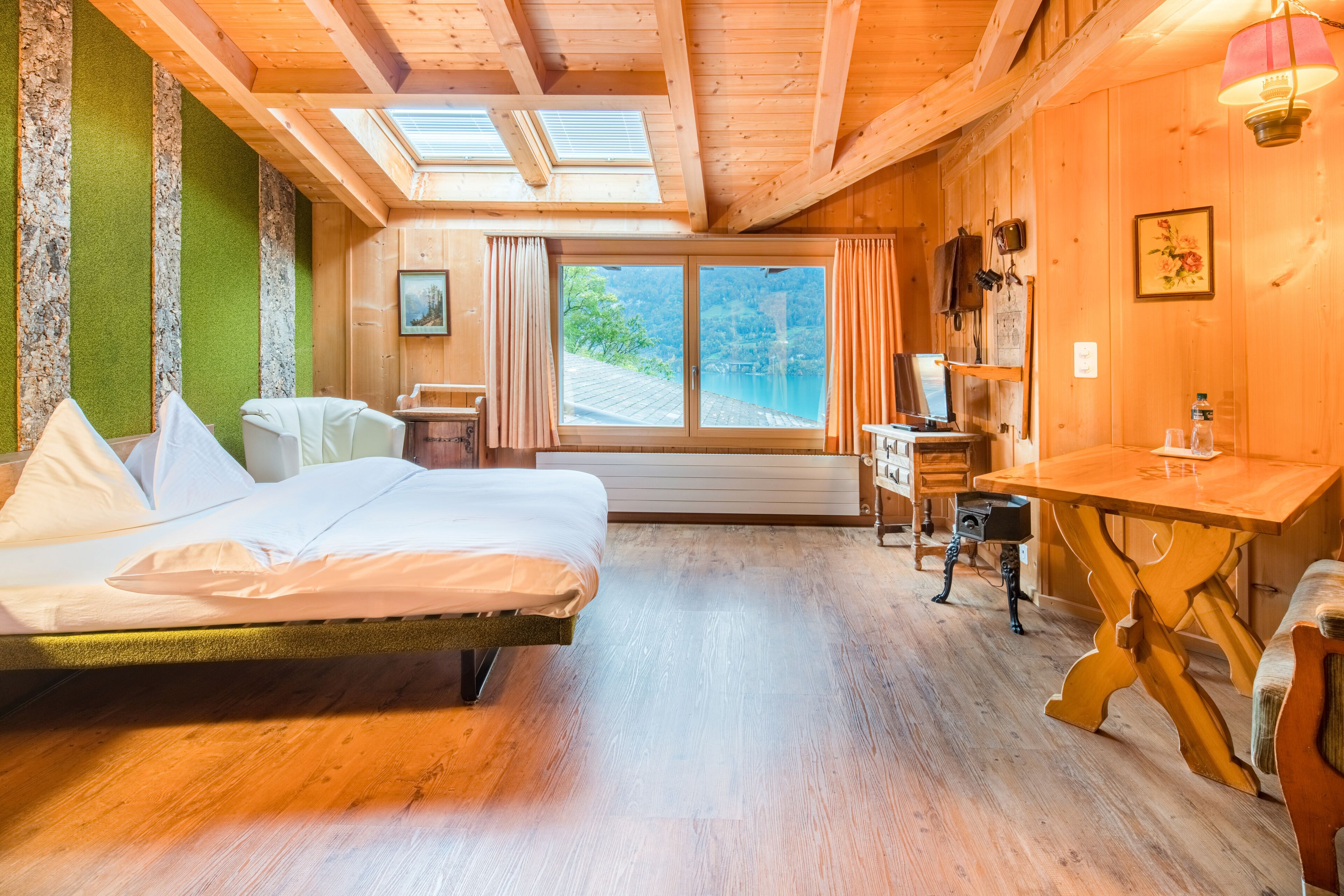 classic single room | free wifi, bed sheets