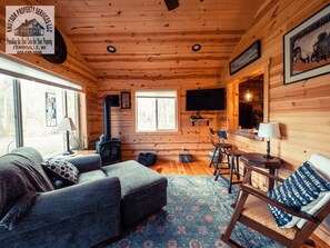 Téléviseur connecté, foyer, chaîne audio