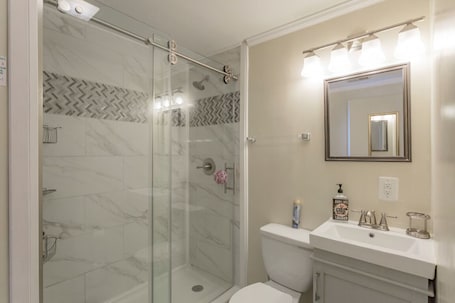 Shower, hair dryer, towels, soap. Music City Haven in East Nashville