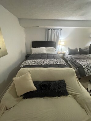 1 chambre, bureau, Wi-Fi gratuit, draps fournis