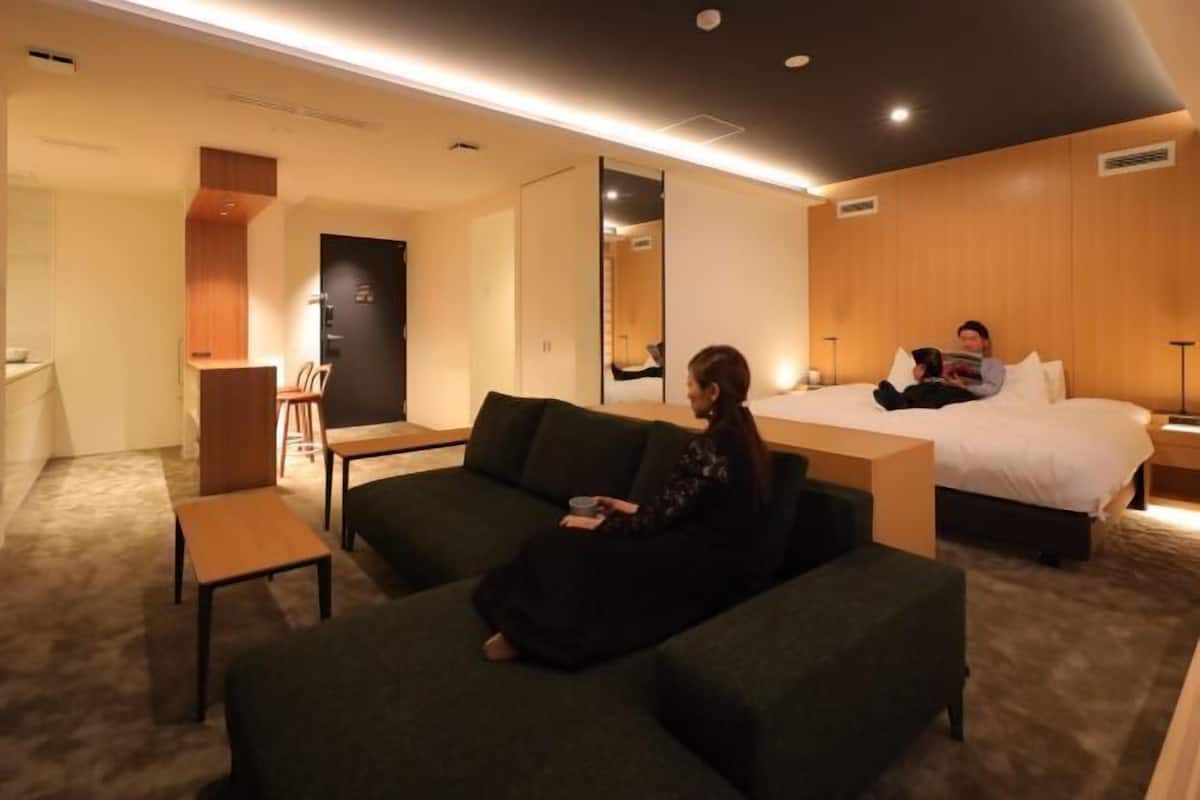 1 Schlafzimmer, hochwertige Bettwaren, Daunenbettdecken