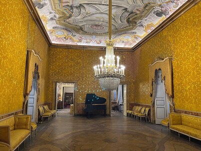 “THE ROYAL LIBRARY LOFT” in Aristocratic/Historical XVI Century Palace