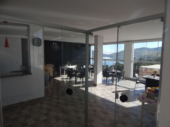 Desayuno buffet incluido todos los días