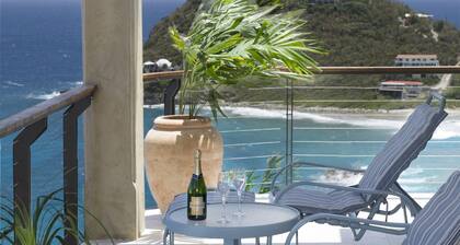 Blue 'est View - Brandneu ... BLAUE ANSICHT-VILLA