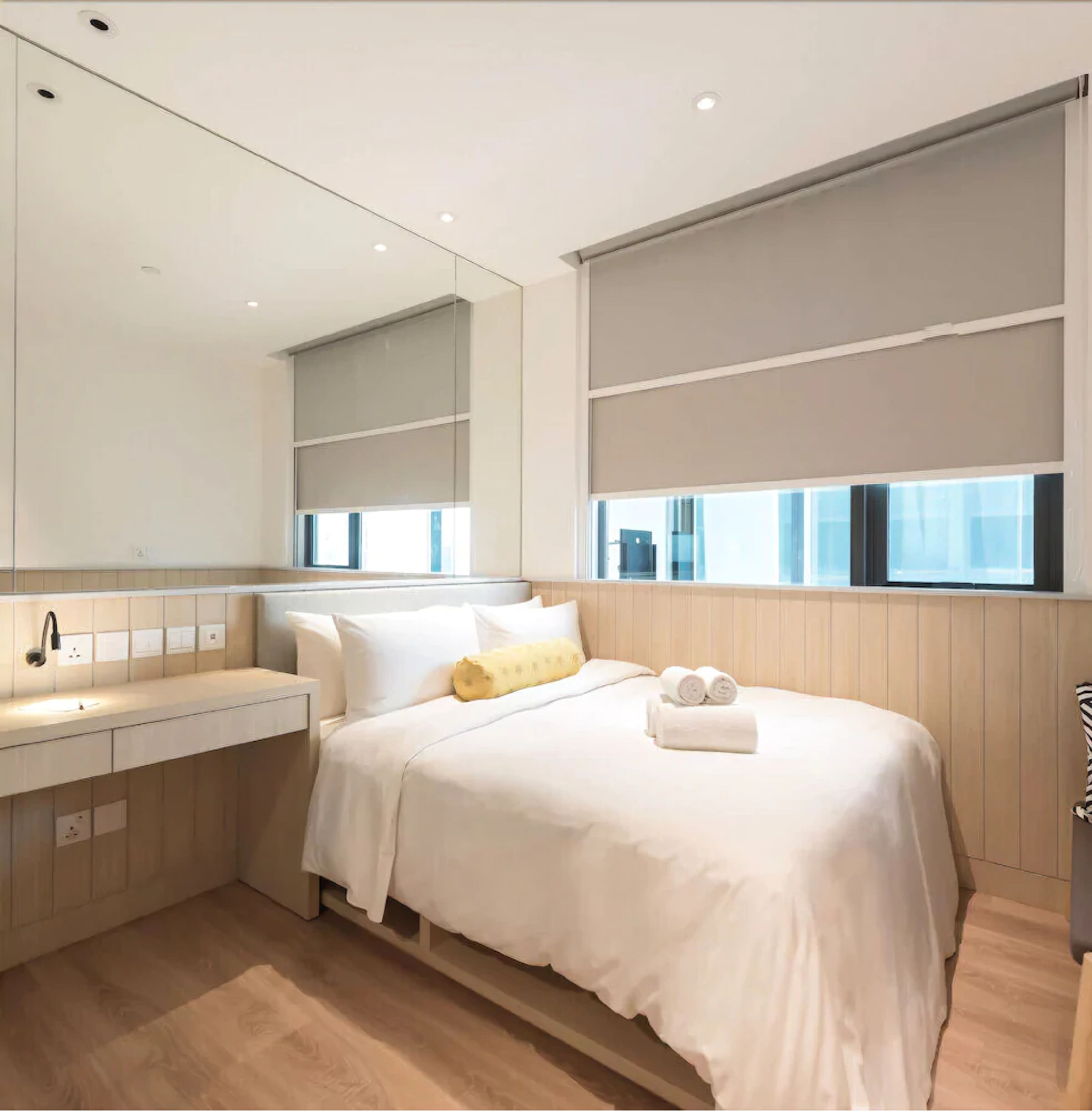 dreamer studio | in-room safe, desk, blackout curtains, wifi