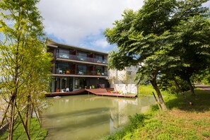 Exterior - God Island Bed and Breakfast (Dongshan)