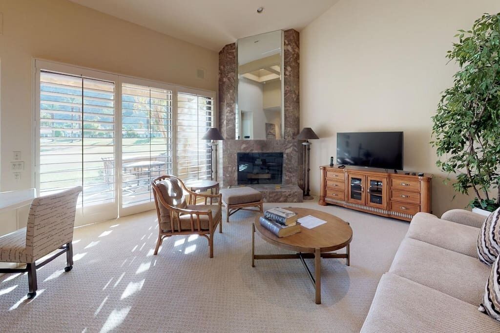 A Generous Floor Plan with Three Spacious Bedrooms with En-Suite Bathrooms!!