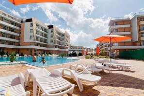 Front of property - Sunny Beach (Sunny Beach)