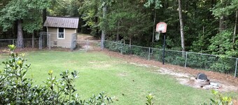 Home on 12 acres only 10 miles from Athens