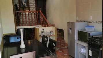 House | Private kitchen | Full-sized fridge, microwave, oven, stovetop