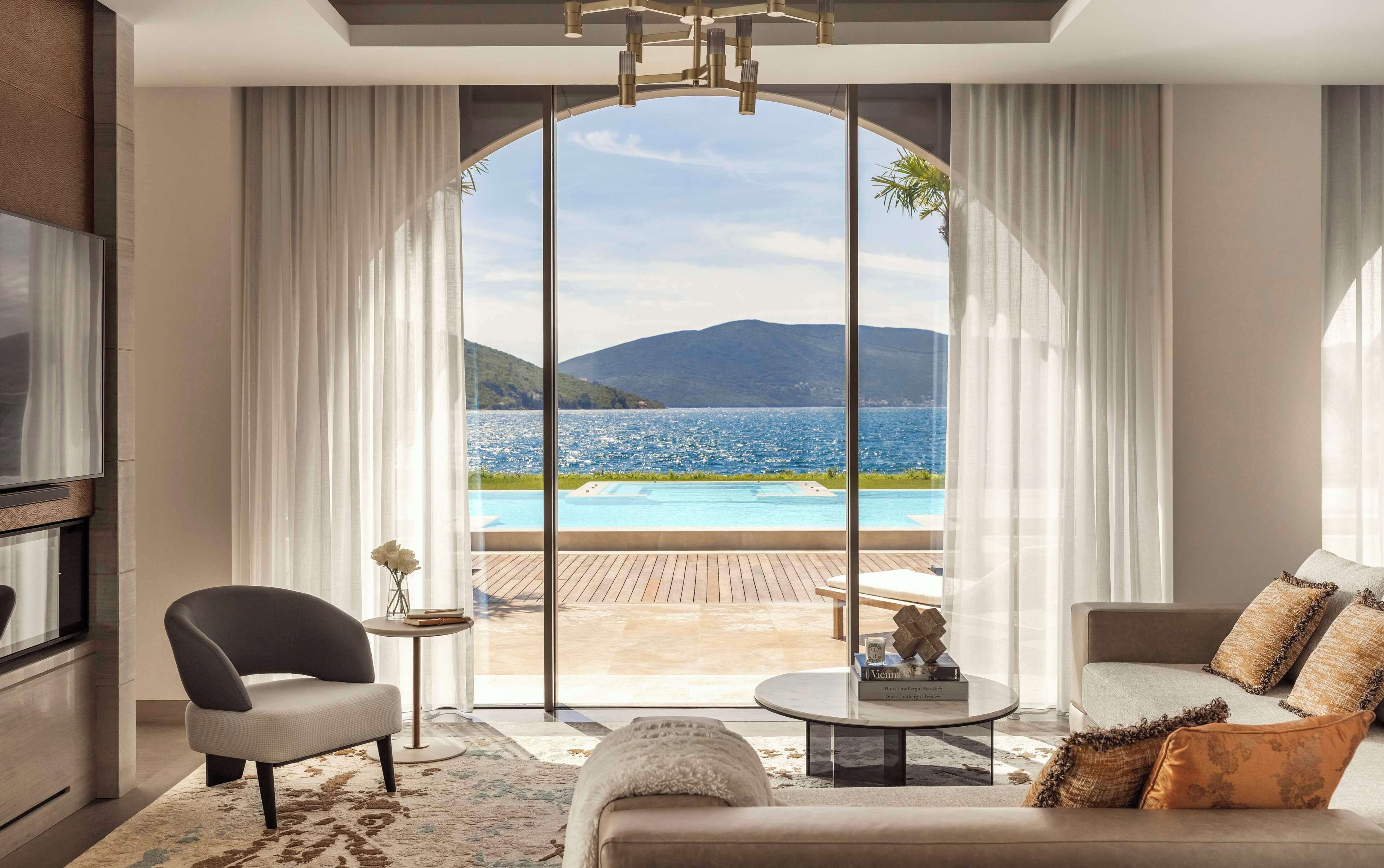 Signature Villa (Two) | Living area | Smart TV, iPod dock, ping pong, heated floors
