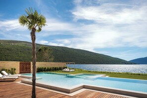 Villa Prestigio (Two) | Vista desde la habitación
