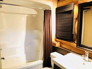 Cabane | Équipements de salle de bain