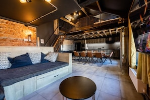 Apartamento, banheiro privativo | Lounge