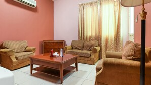 Căn hộ Tiêu chuẩn, 2 phòng ngủ | Phòng khách