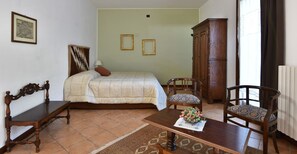 Double Room, Terrace | Minibar, desk, free WiFi, bed sheets - Il Terrazzo B&B (Romagnano Sesia)