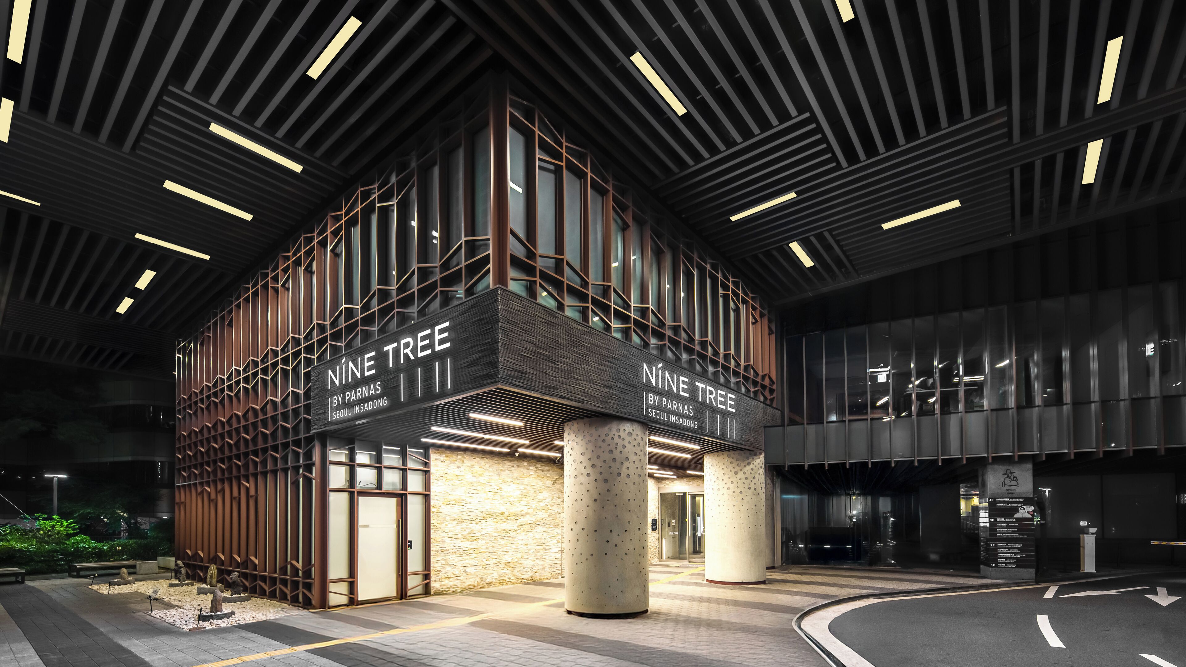 Photo - Nine Tree by Parnas Seoul Insadong