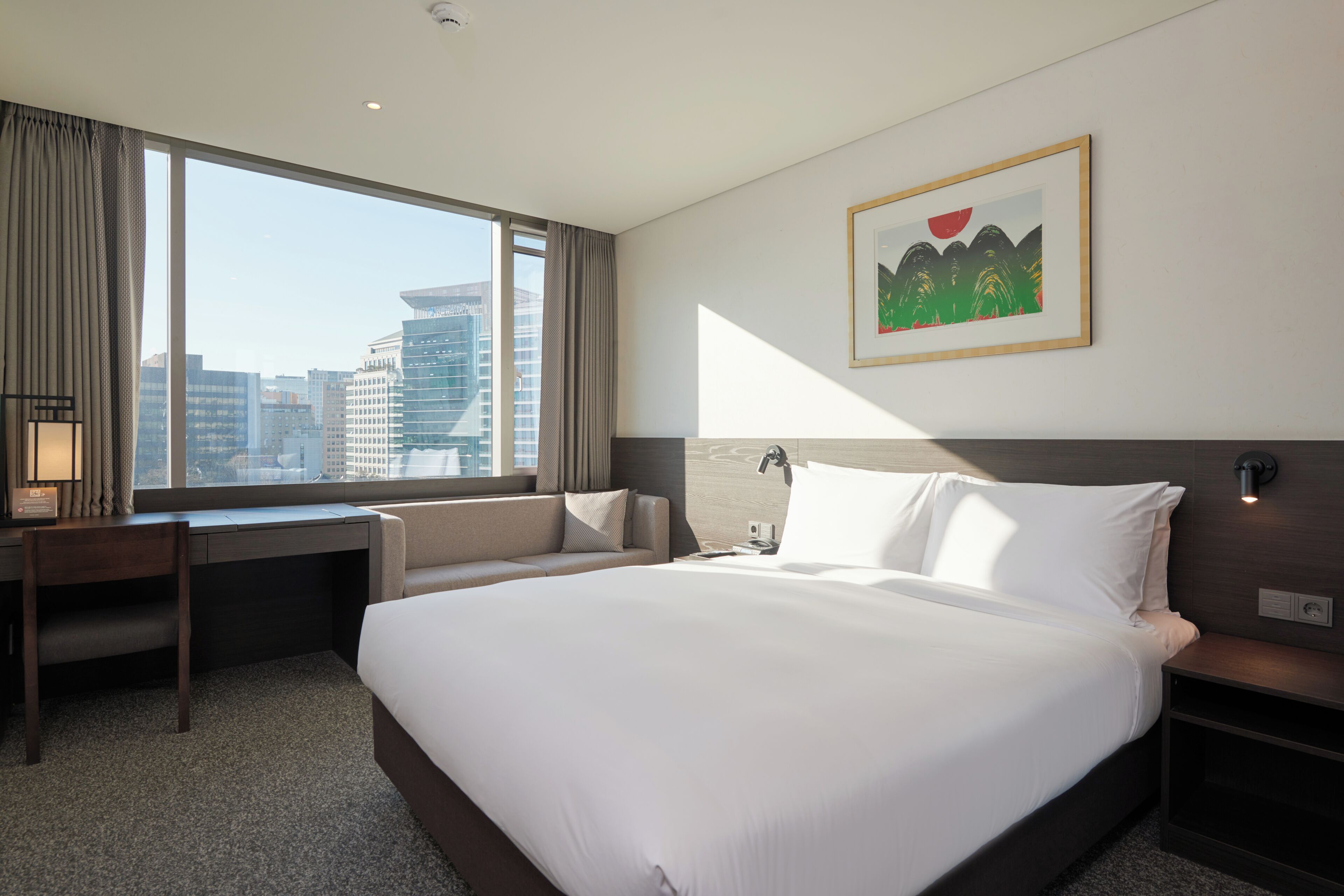 [Free Upgrade] Standard to Deluxe Double | In-room safe, desk, blackout drapes, soundproofing