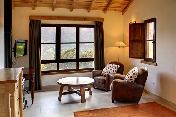 Apartment, 1 Bedroom, Terrace, Annex Building (2 - 3 paxs) | Living room