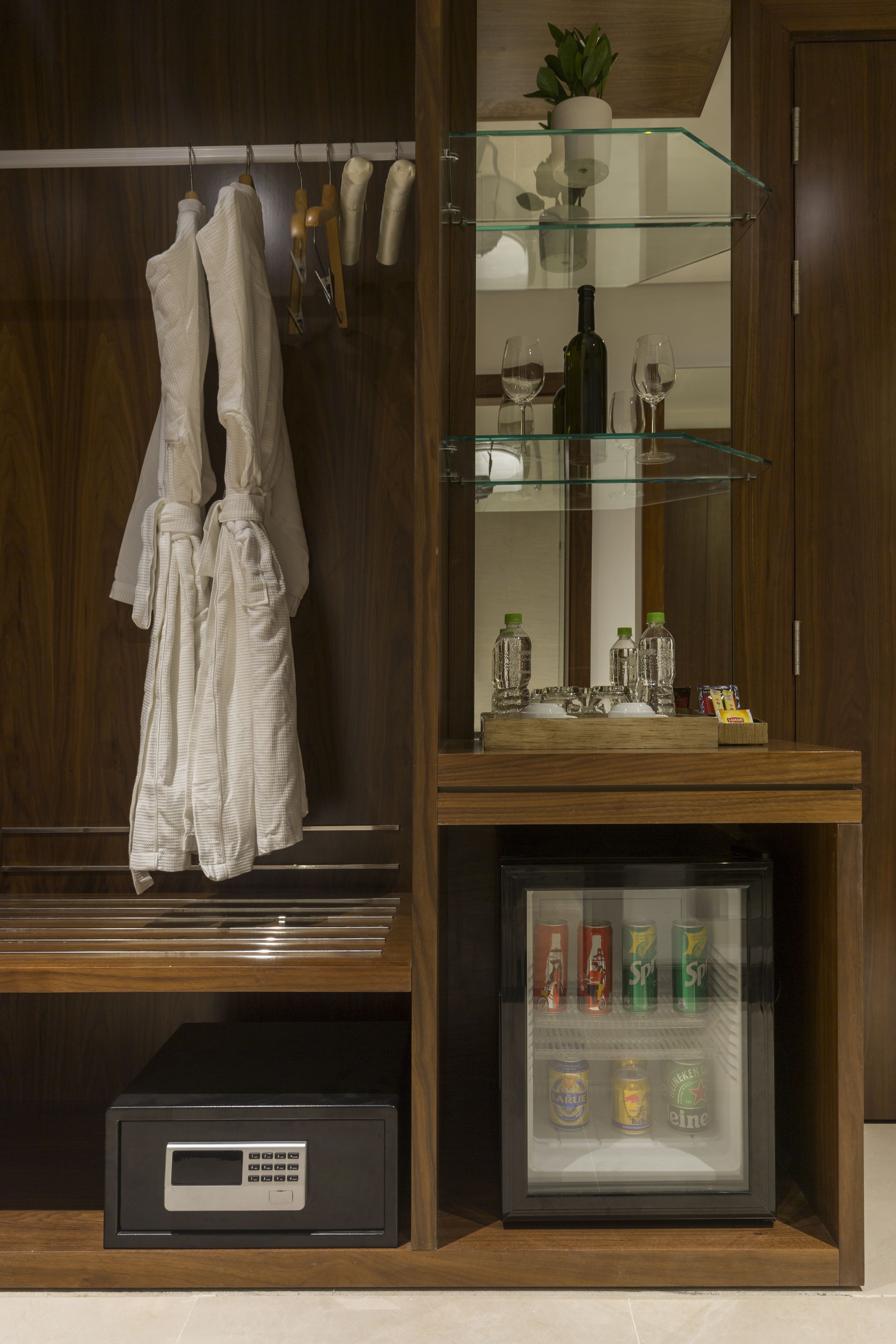 rainfall showerhead, free toiletries, hair dryer, bathrobes