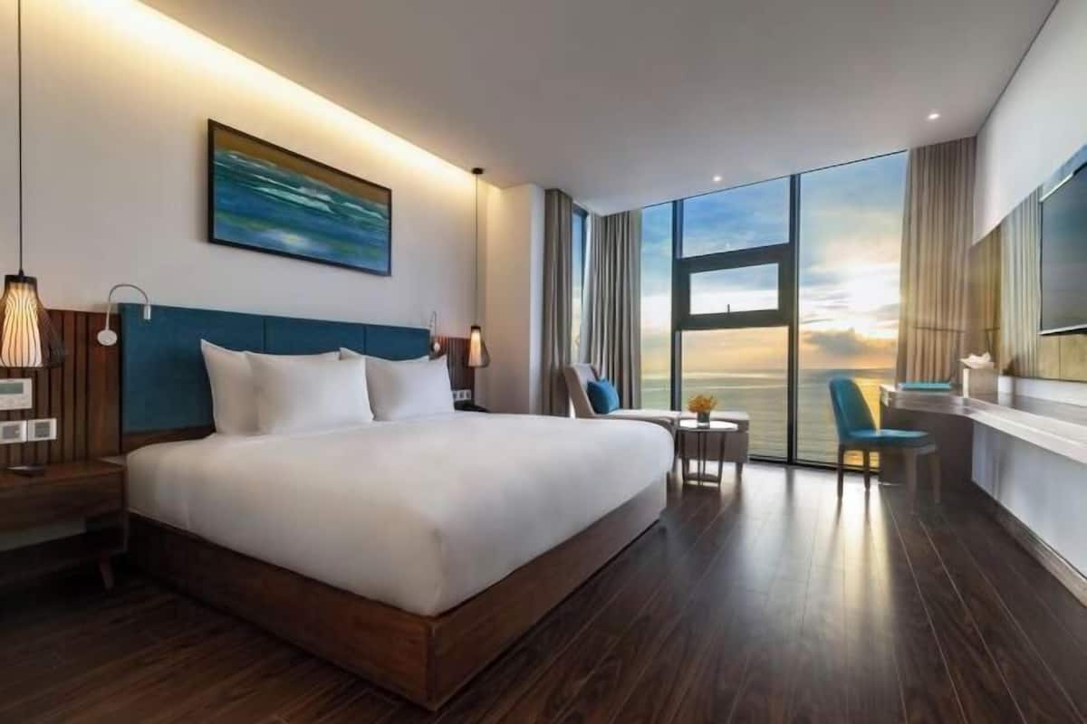 Biancheria da letto di alta qualità, materassi in memory foam, minibar