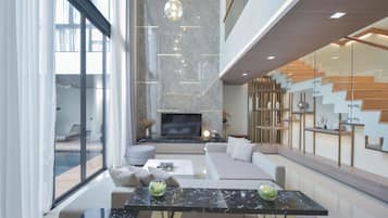 Grand-huone | Sisätilat