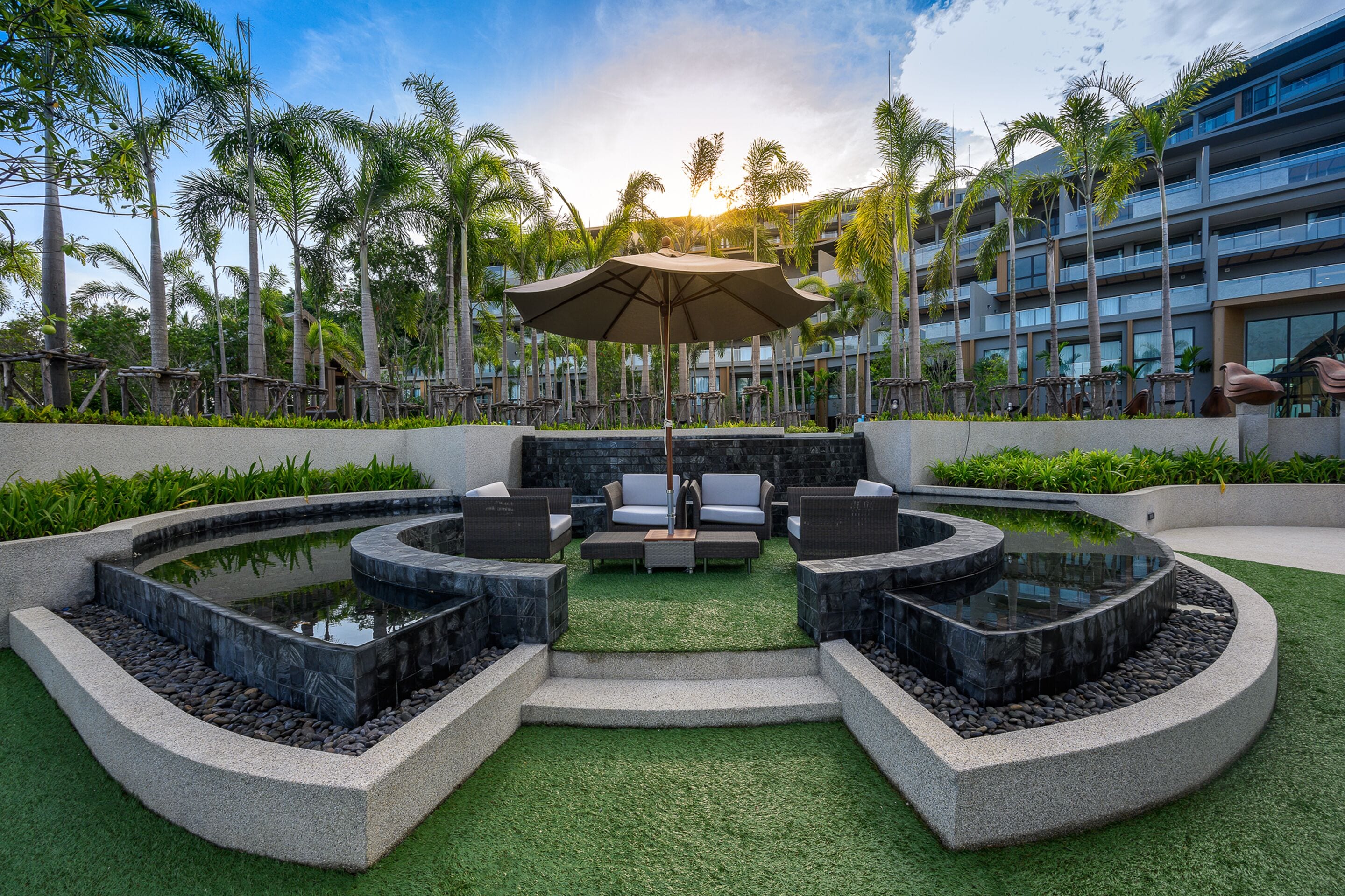 Foto - Mida Grande Resort Phuket Official Account