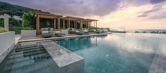 MIDA Grande Resort Phuket
