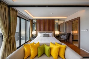 Grande 2 Bedroom Suite Ocean View with Plunge Pool | Minibar, in-room safe, individually decorated, individually furnished - MIDA Grande Resort Phuket (Choeng Thale)