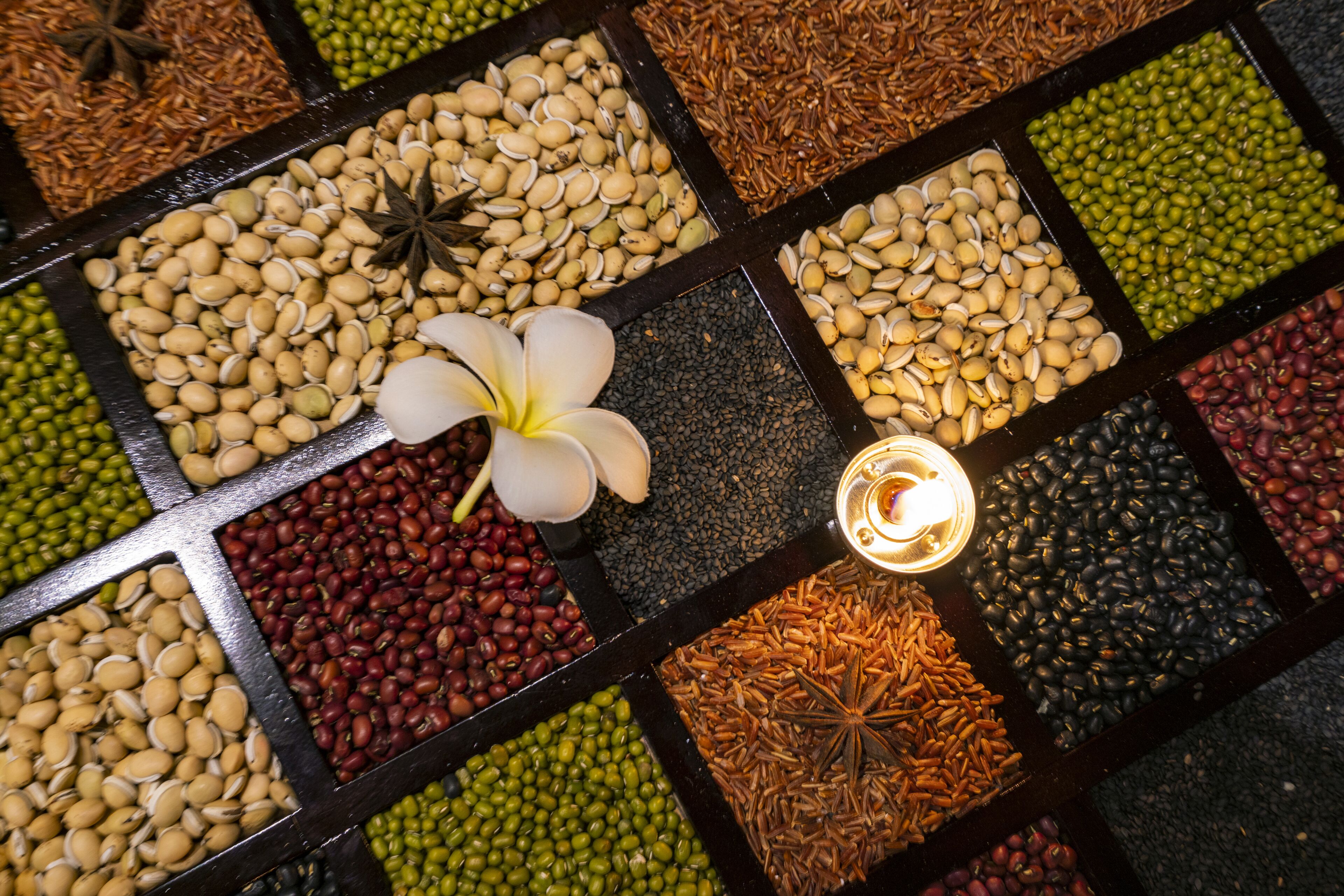 couples treatment room(s), steam room, body treatments, body wraps