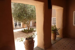 Premium bedding, individually decorated, iron/ironing board, free WiFi - Palais Villa Talaa Resort (Ahmar Laglalcha)