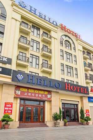 Front of property - Nara Hotel (Bac Ninh)