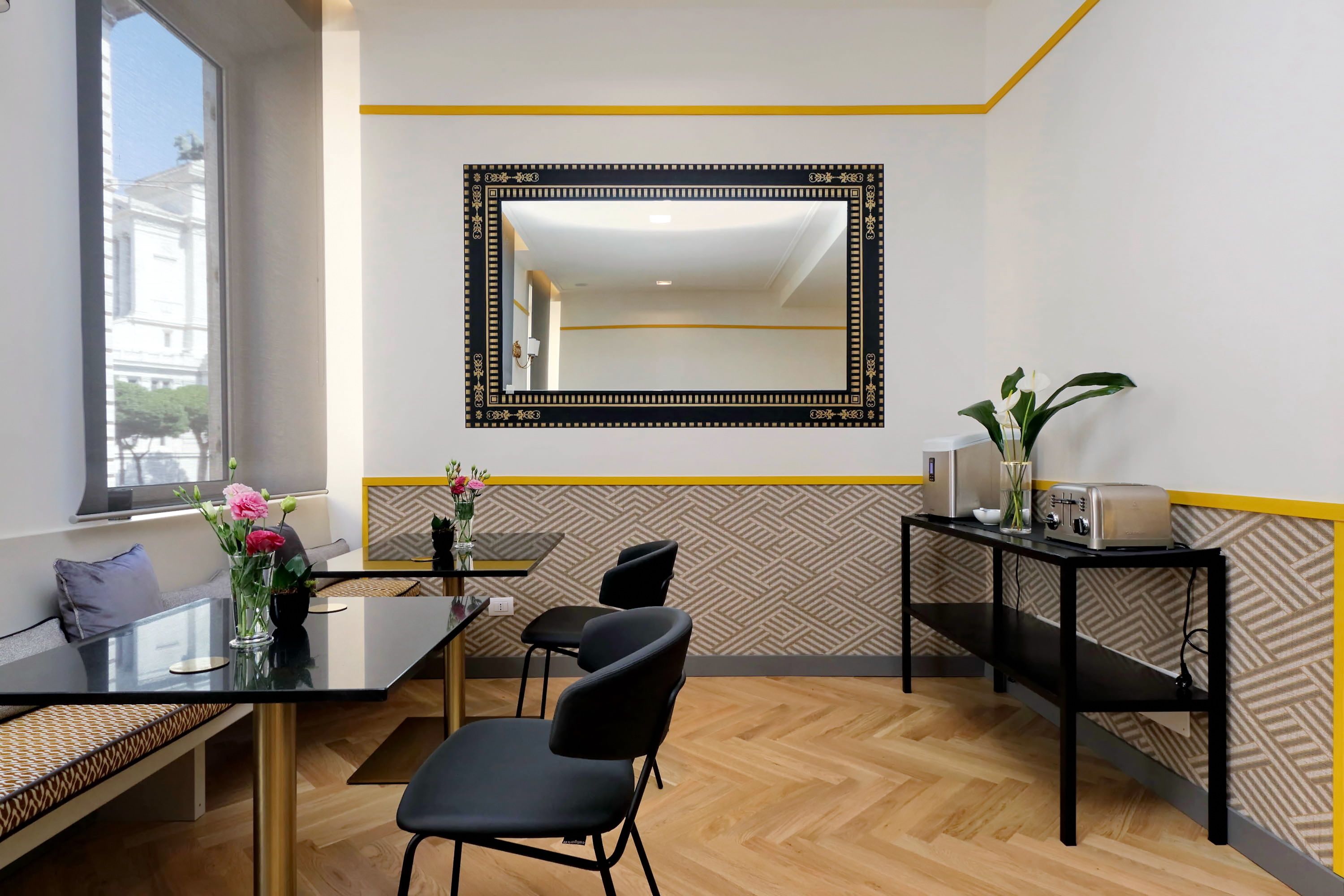 فطور أوروبي يوميًا بتكلفة قدرها (12 EUR للشخص)