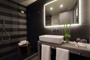 Deluxe Room | Bathroom - Roma Five Suites (Rome)