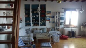 บ้านพัก, 3 ห้องนอน | บริเวณนั่งเล่น